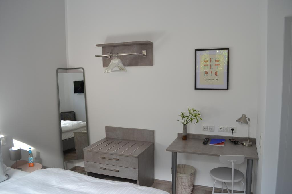 Boutique-Hotel "Stilvoll" Andernach Room photo